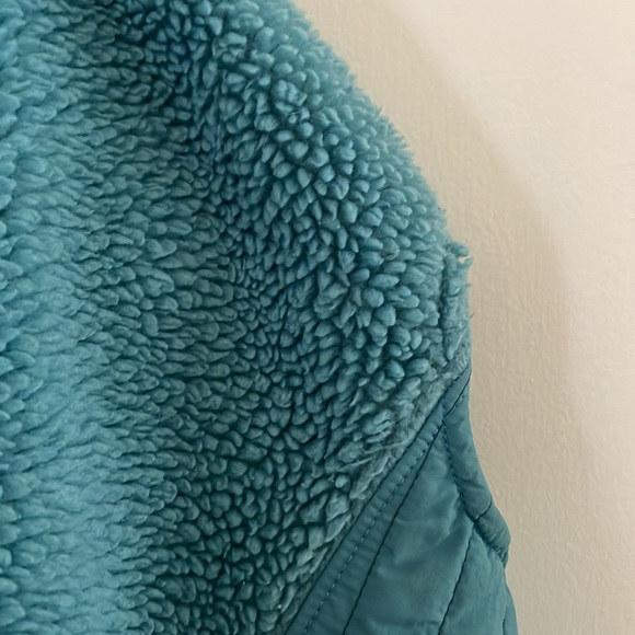 Patagonia High Pile Fleece Vest - Picture 6 of 6